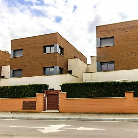 La Pineda Duplex Con Terraza Centrico En Sagaro Apartment
